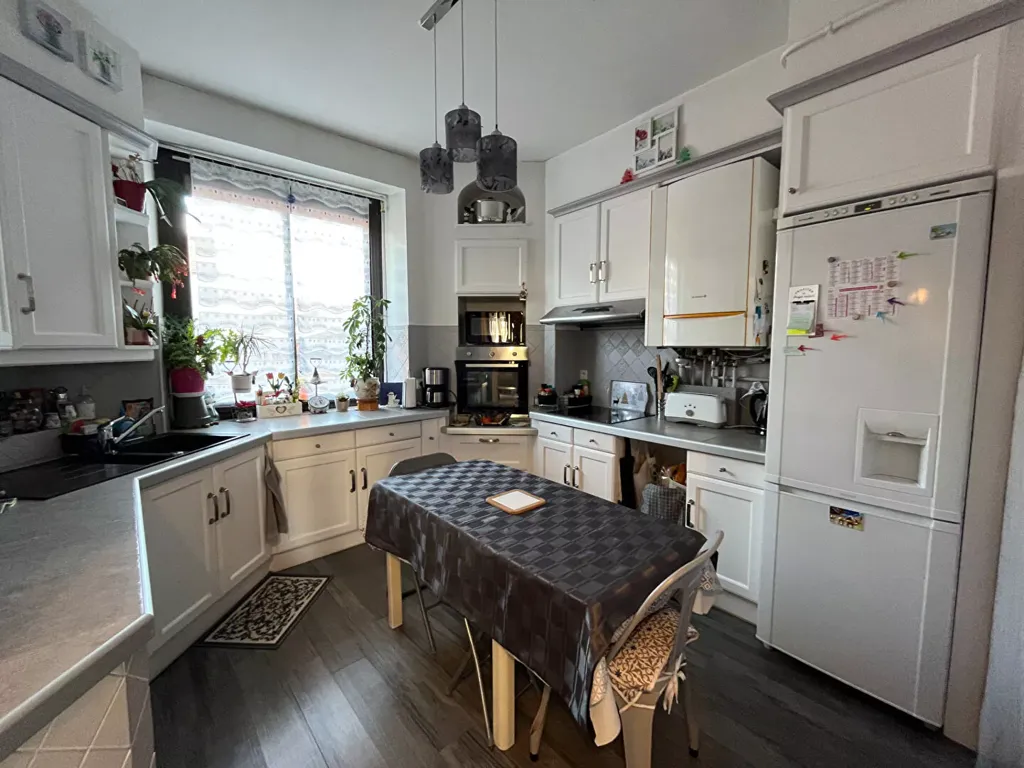 Cuisine - Appartement lumineux avec terrasse à Gap