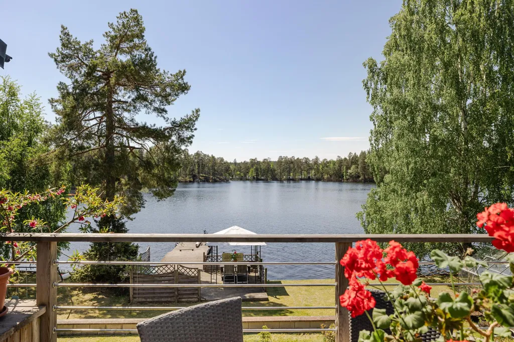 Terrass - Suterräng Villa with Private Beach in Sandstrand
