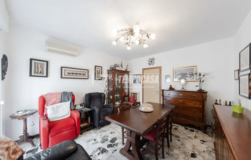 Elutuba - Apartment with Balcony in Central Bulciago