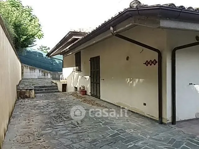 Välivaade - Villa with Pool in Colli al Metauro