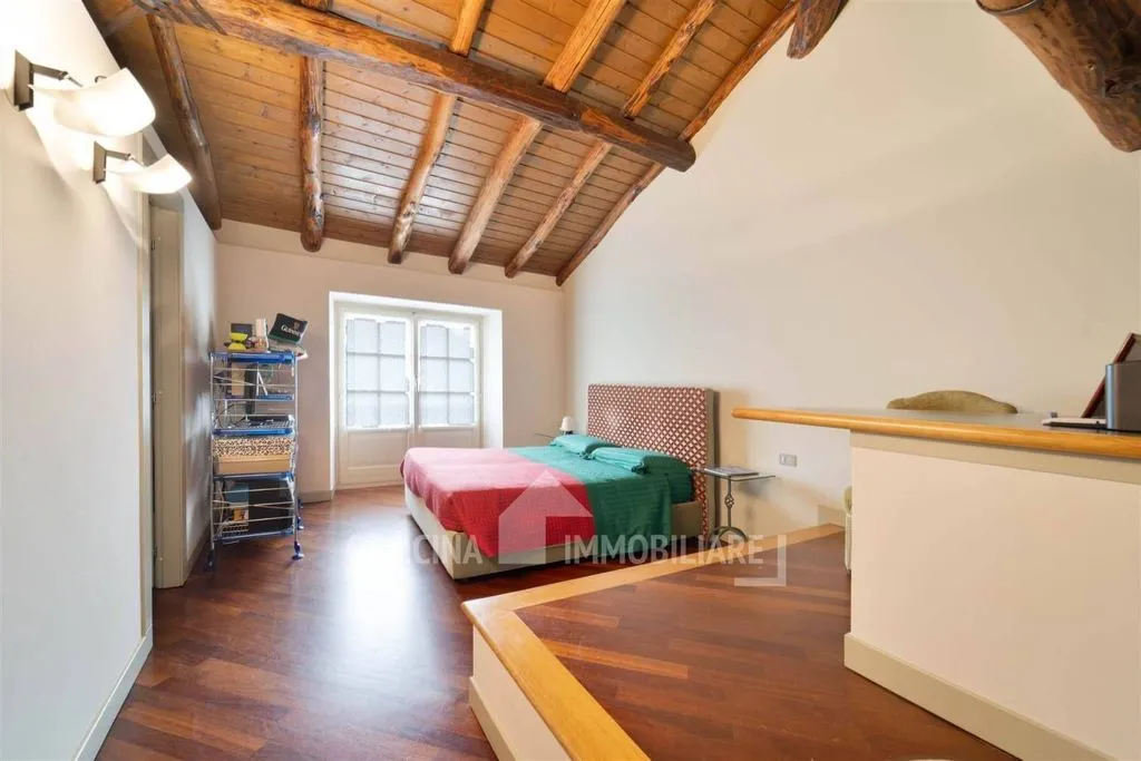 Pièces - Luxury Villa with Garden in Sondrio