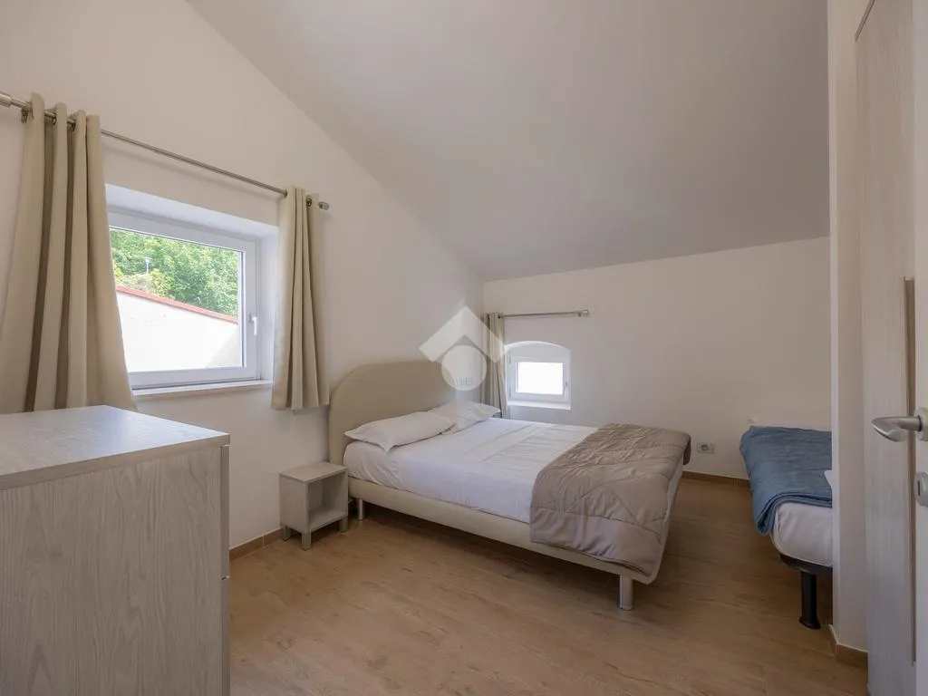 Bedrooms - Rustic House with River View near Verona