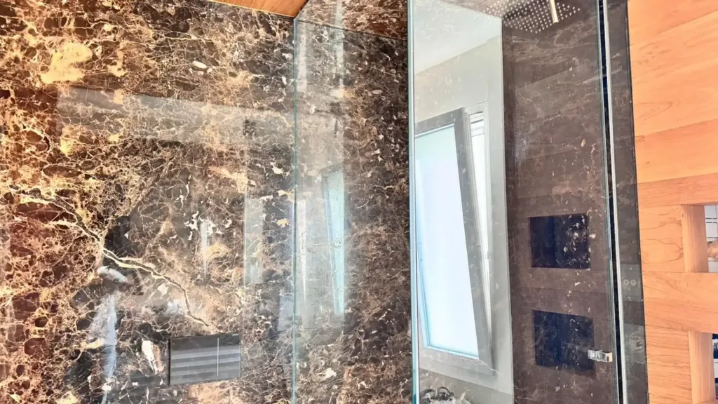 Salles de bain - Luxury Rented Flat with Balcony in Piacenza