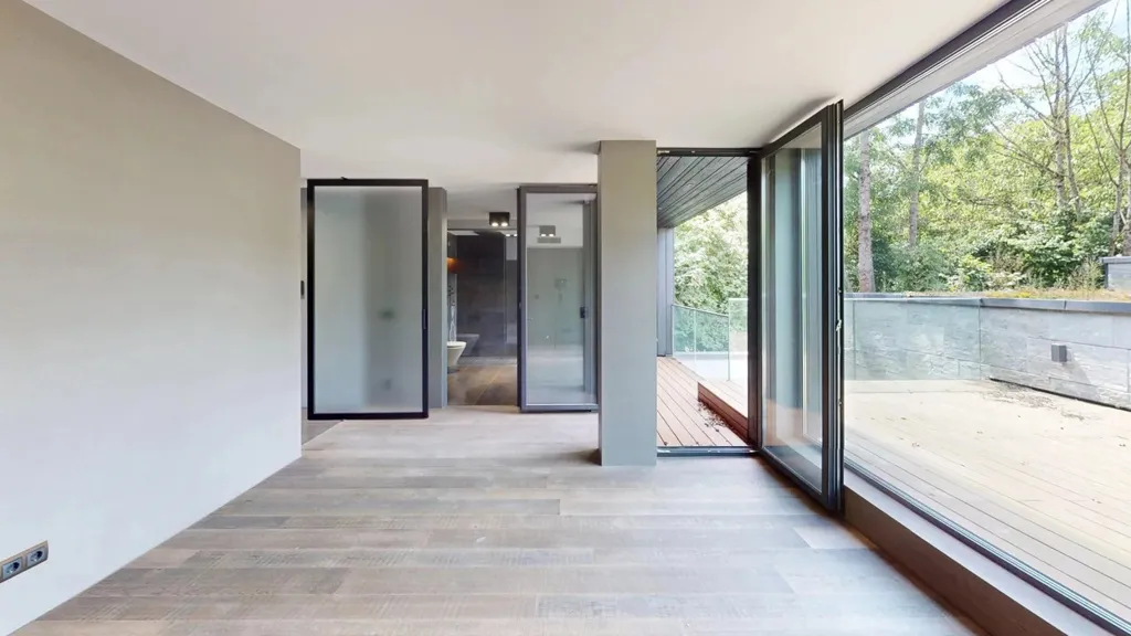 Entrée - Villa Luxueuse avec Piscine à Bereldange
