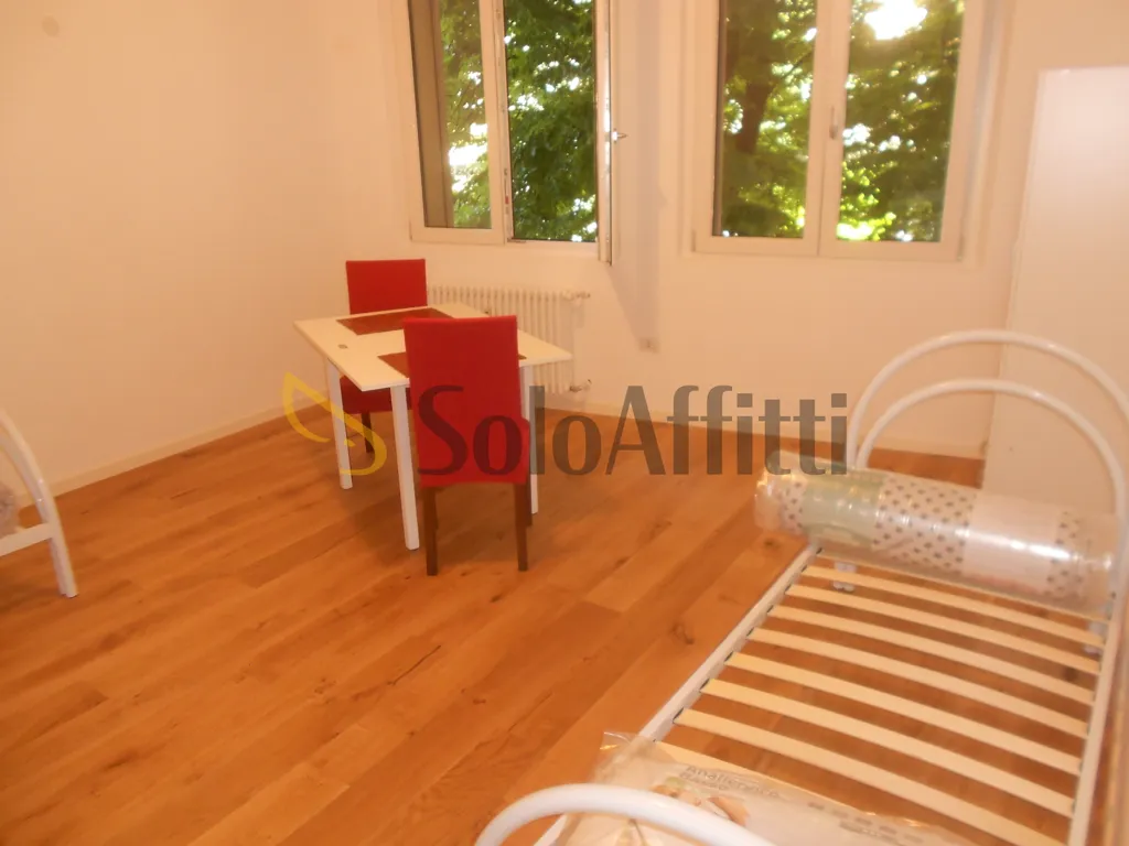 Chambres - Modernised 2-Bed Flat near Corso Milano