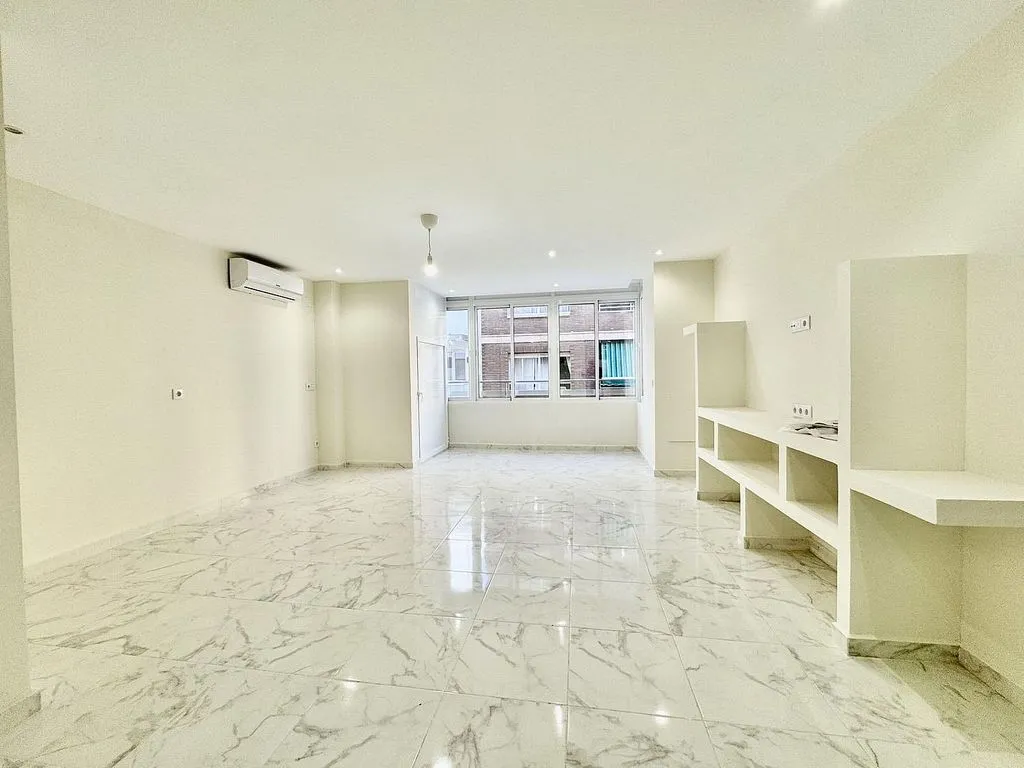 Rooms - Modernised Apartment with Terrace in Torrevieja Centre