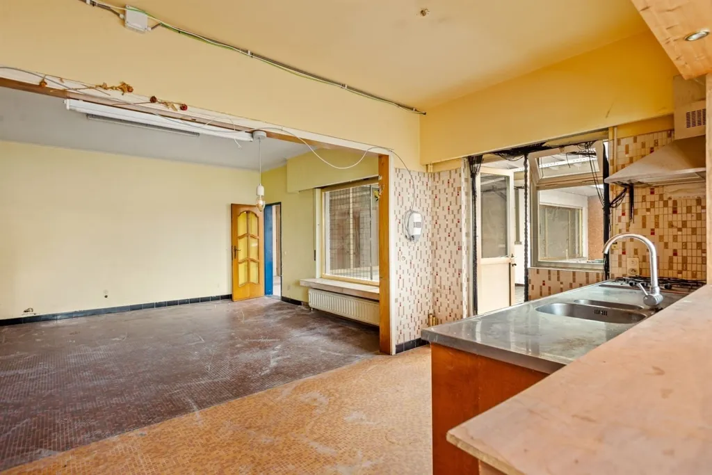 Köök - Commercial Space with Residential Option in Duffel