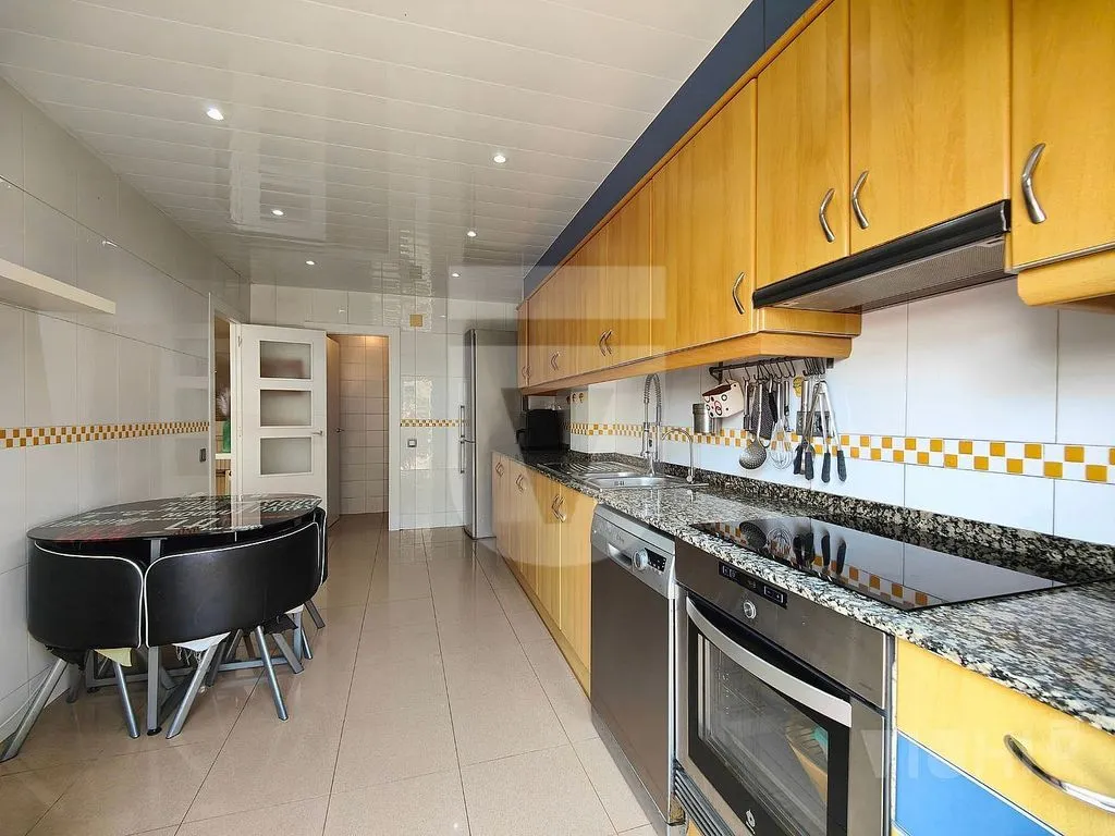 Cucina - Duplex Flat with Patio in Montgat