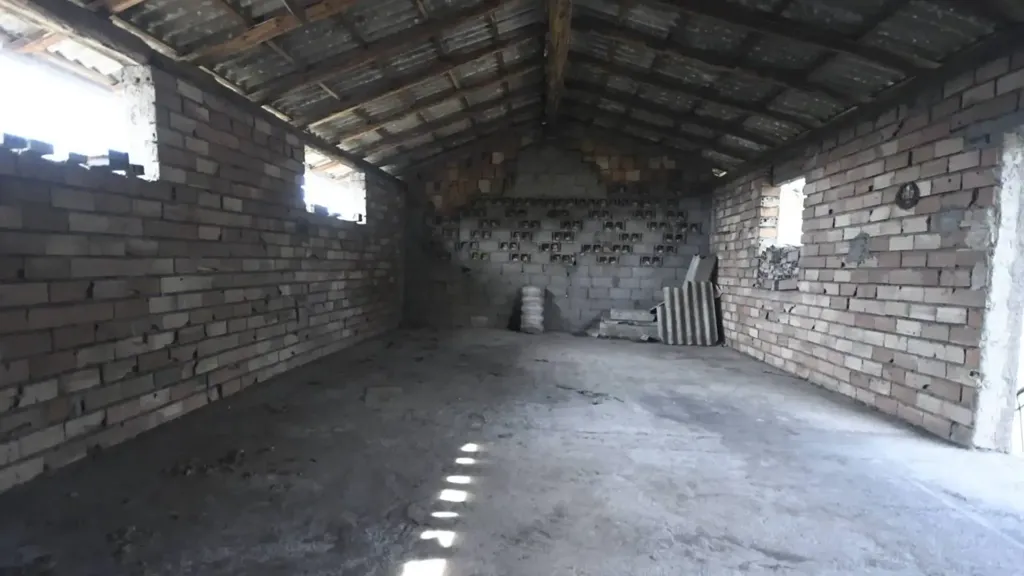 Garage - Rustic Property with Garden in Cazzago San Martino