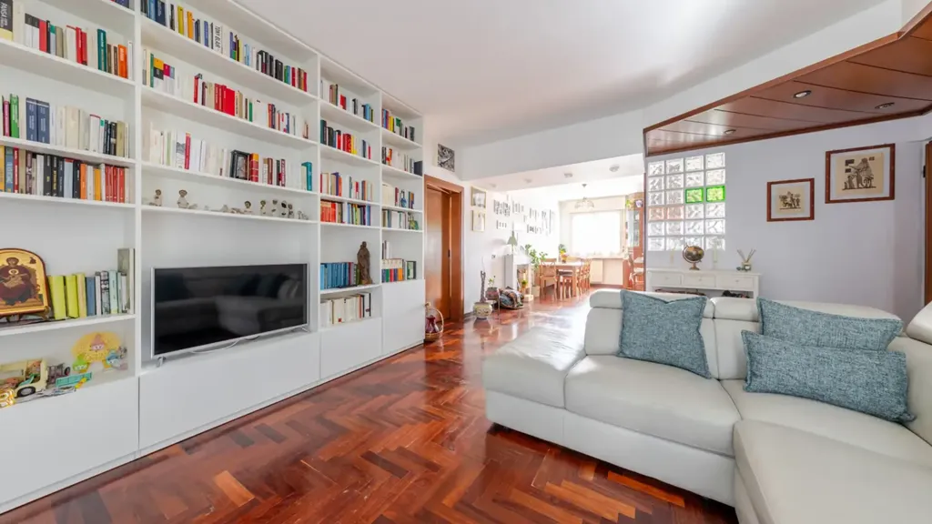 Elutuba - Flat with Balcony in Milan