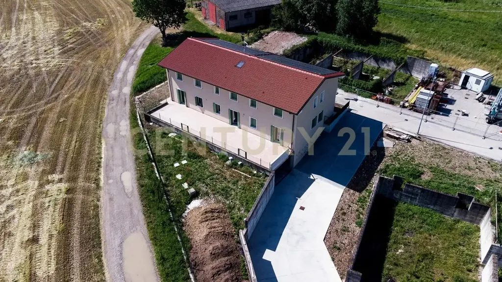 Aerial - New Ground-Floor Flat with Garden in Zevio
