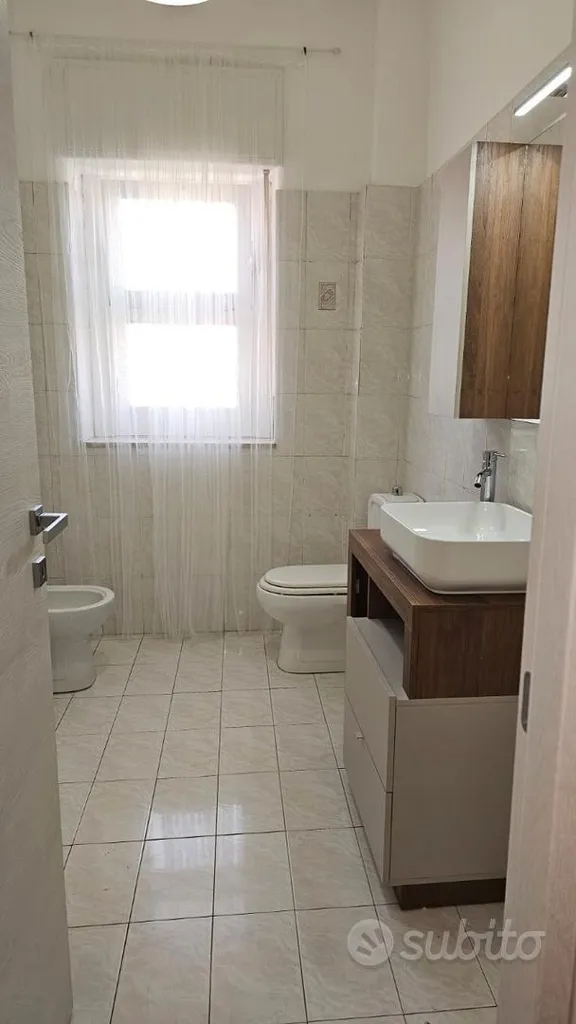 Salles de bain - Modernised Apartment with City View in Ognina