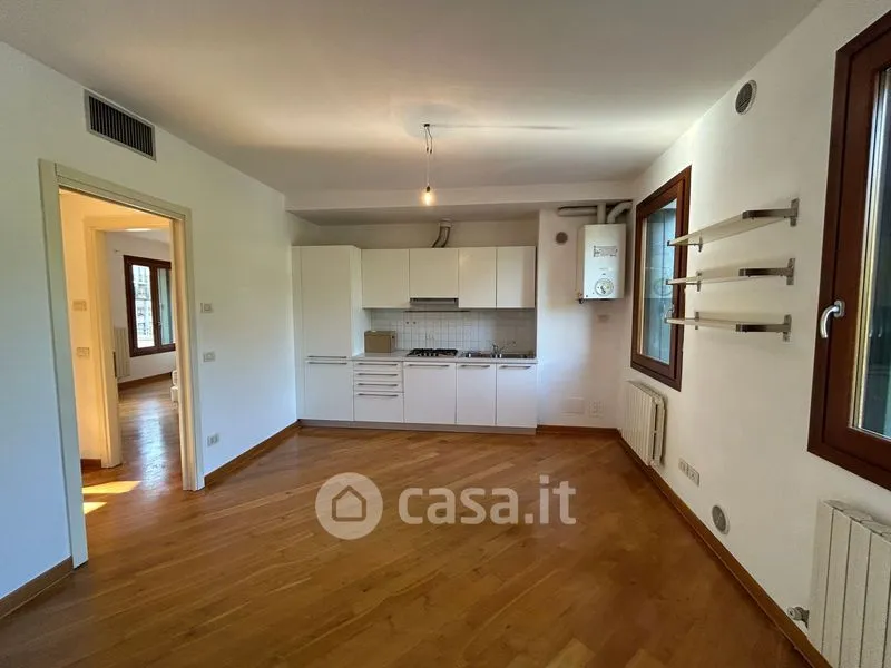 Elutuba - Bright Studio Flat in Historic Centre, Treviso