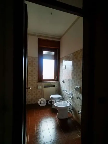 Salles de bain - Apartment with Large Terrace in Carpi