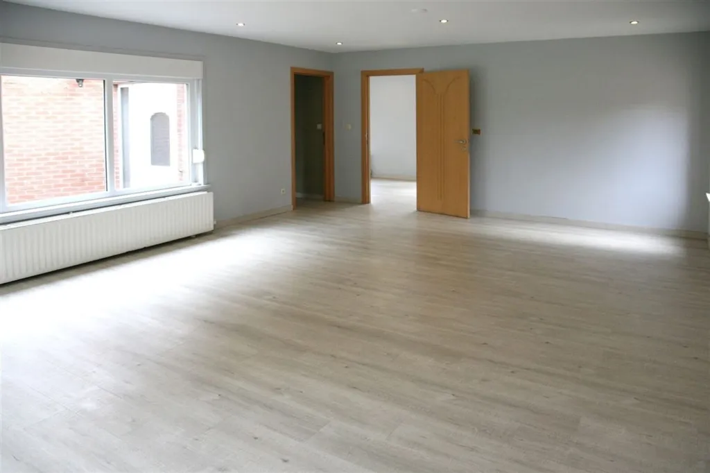 Séjour - Maison de Plain-Pied au Calme avec Terrasse à Bruxelles