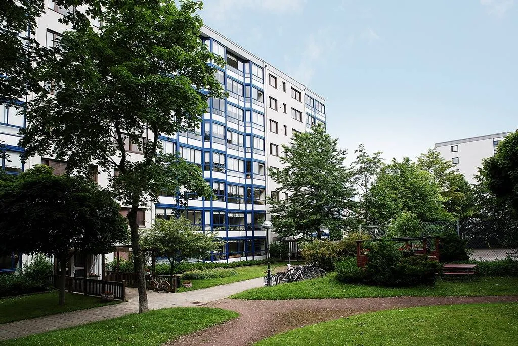 Aed - Apartment with Balcony in Söderkulla