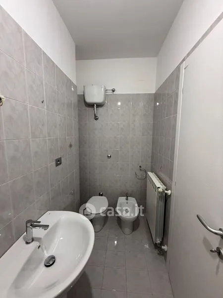 Salles de bain - Rented Apartment with Terraces in Formia