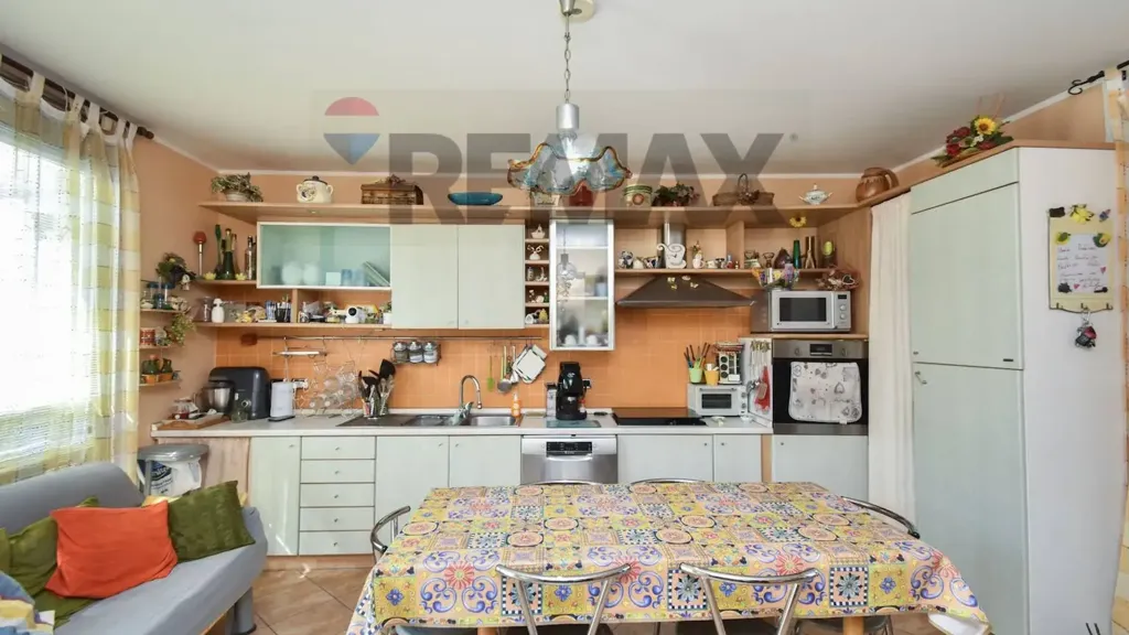 Cucina - Villa with Private Garden near Etna