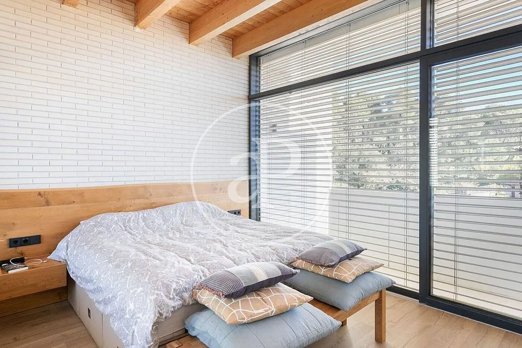 Chambres - Contemporary Villa with Pool in Begues