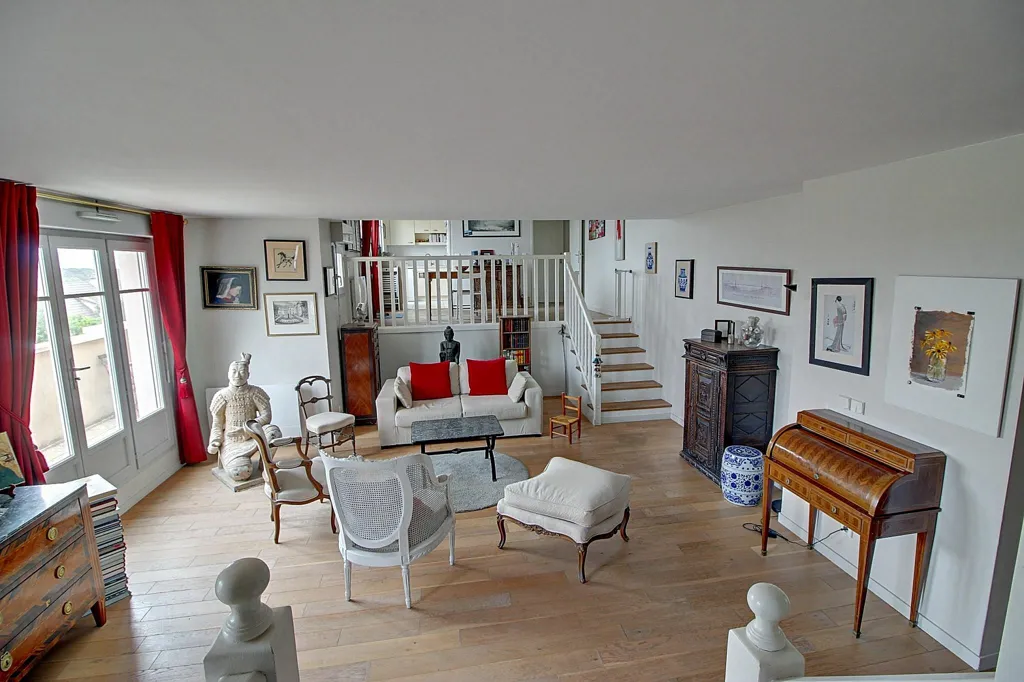 Séjour - Duplex Lumineux avec Balcon à Chambourcy