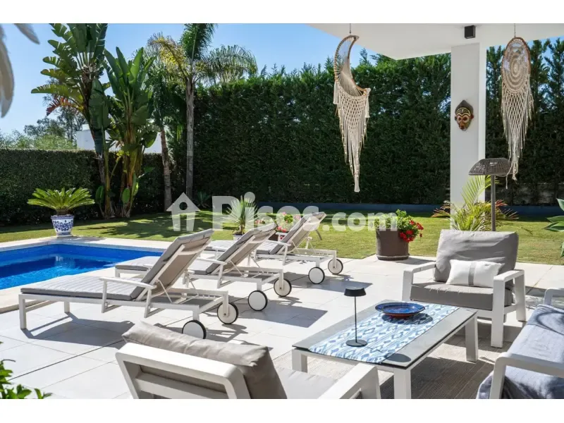 Piscine - Contemporary Villa with Panoramic Views in La Quinta