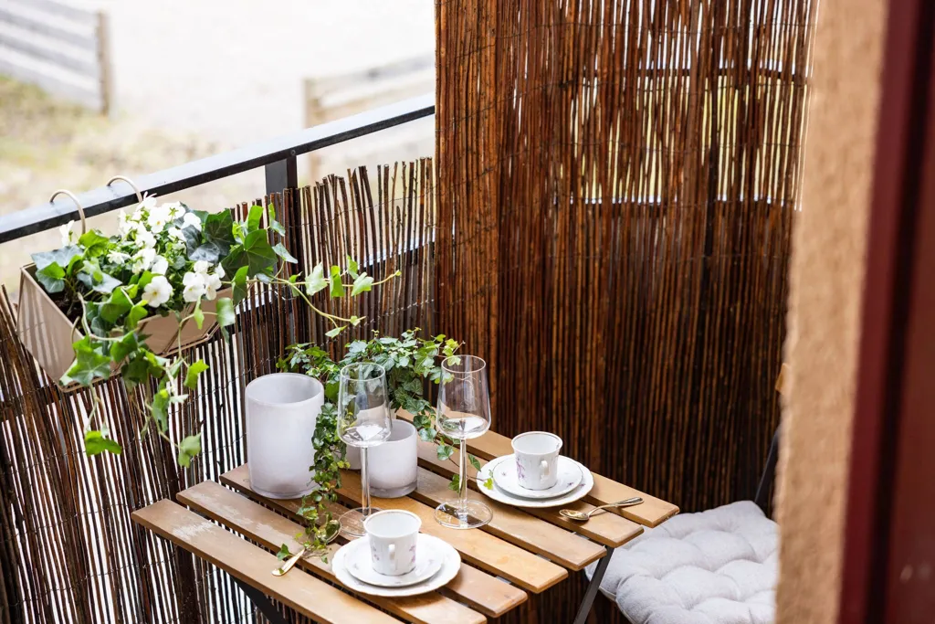 Balcon - Modern Flat with Balcony on Paternostervägen