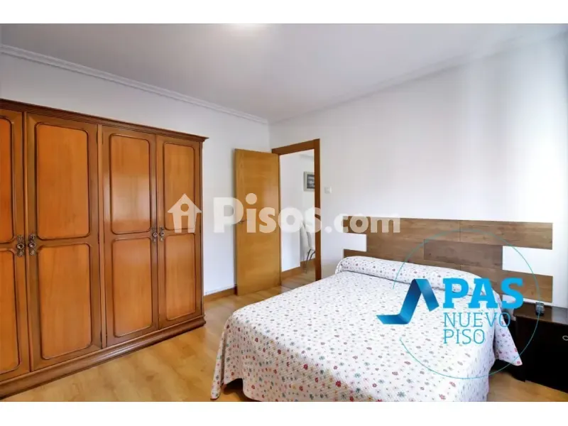 Bedrooms - Central Flat with South-Facing Balcony in Santander