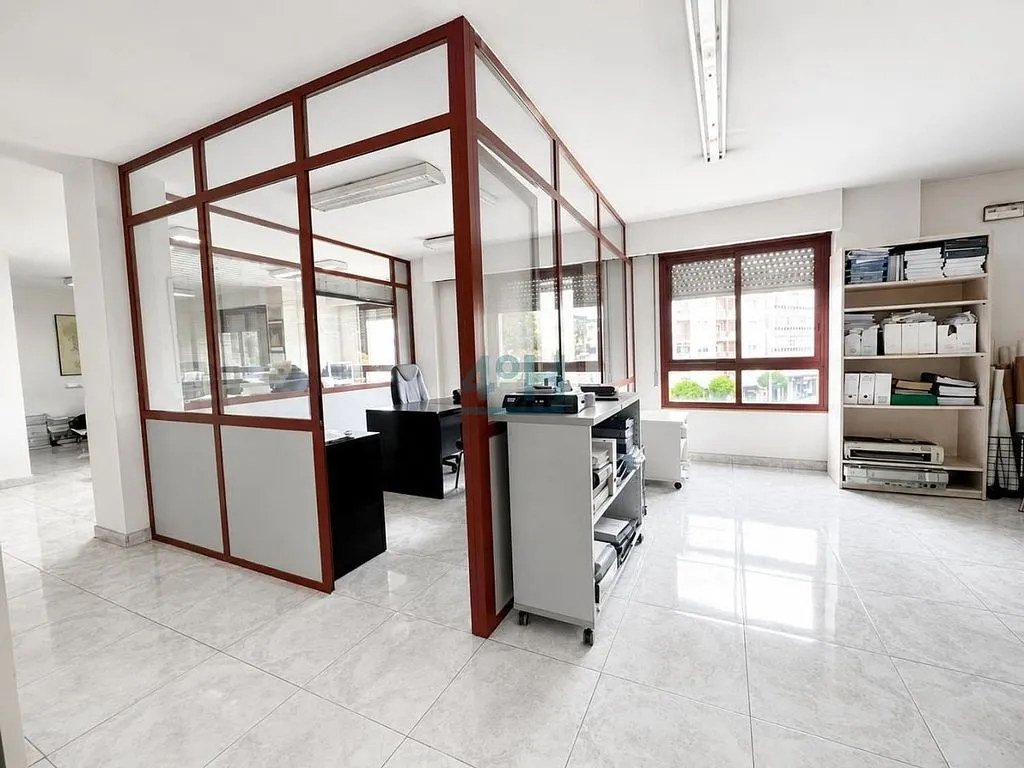 Kabinet - Korter asukohas Ourense