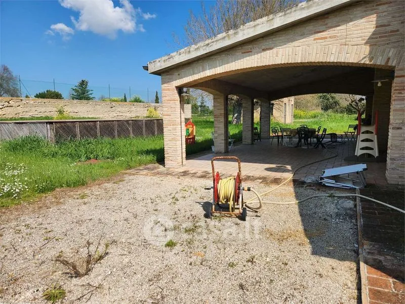 Aed - Rustic Brick Villa with Pool in Recanati
