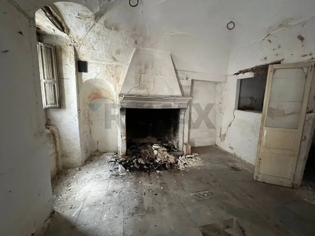 Stanze - Historic Semidetached House in Tornareccio
