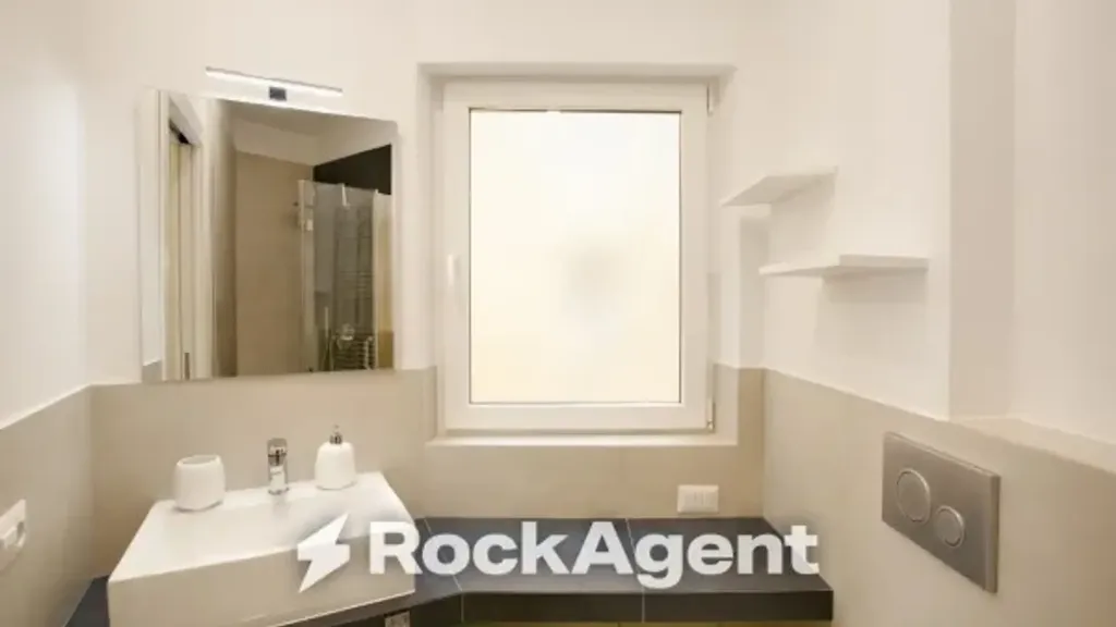 Vannitoad - Ristruttured Apartment with Balcony in Rome