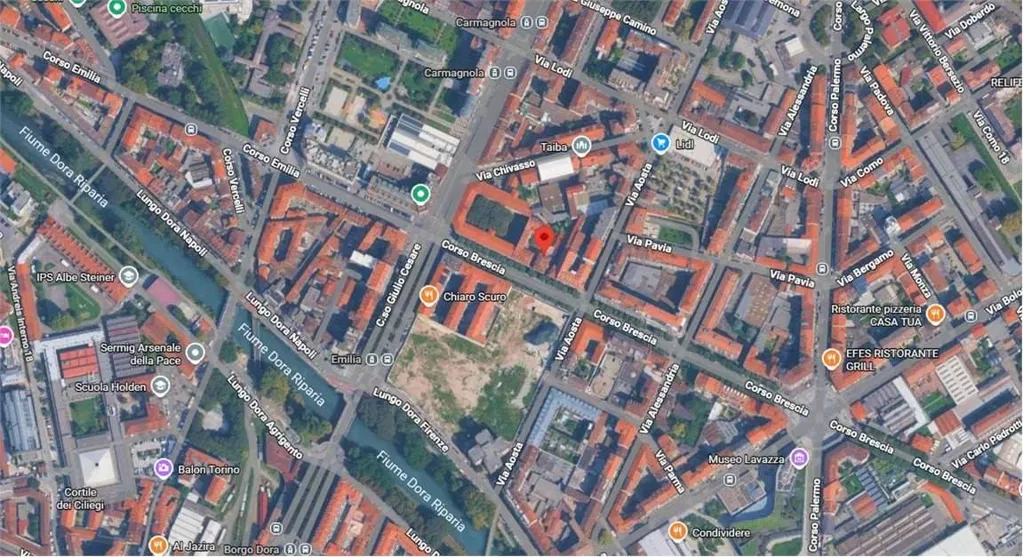 Triplex Apartment with Balcony in Turin