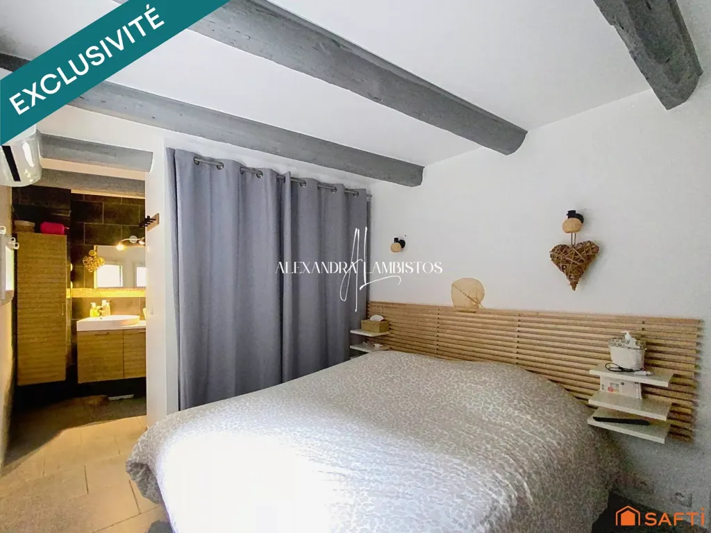 Bedrooms - Characterful Duplex Apartment in Restinclières