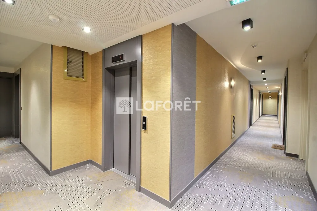Ingresso - Studio with Terrace in Rueil-Malmaison