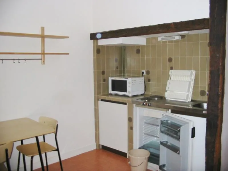 Cuisine - Studio Meublé avec Parking à Poitiers