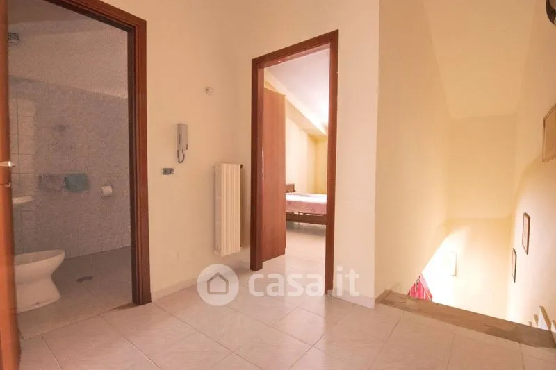 Vannitoad - Three-Bedroom Apartment with Balcony in Manocalzati
