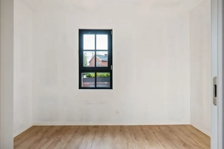Pièces - Maison Nouvelle avec Terrasse à Borgloon