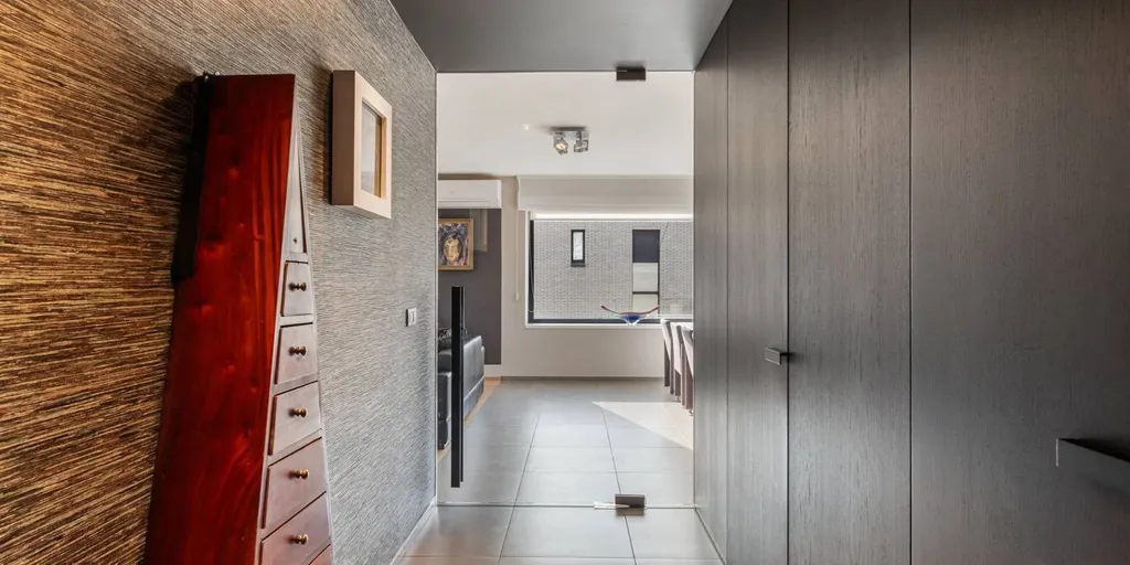 Entrée - Duplex avec Terrasse et Jardin à Genk