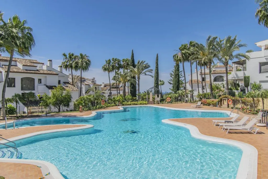 Bassein - Luxury Apartment with Sea Views in Marbella