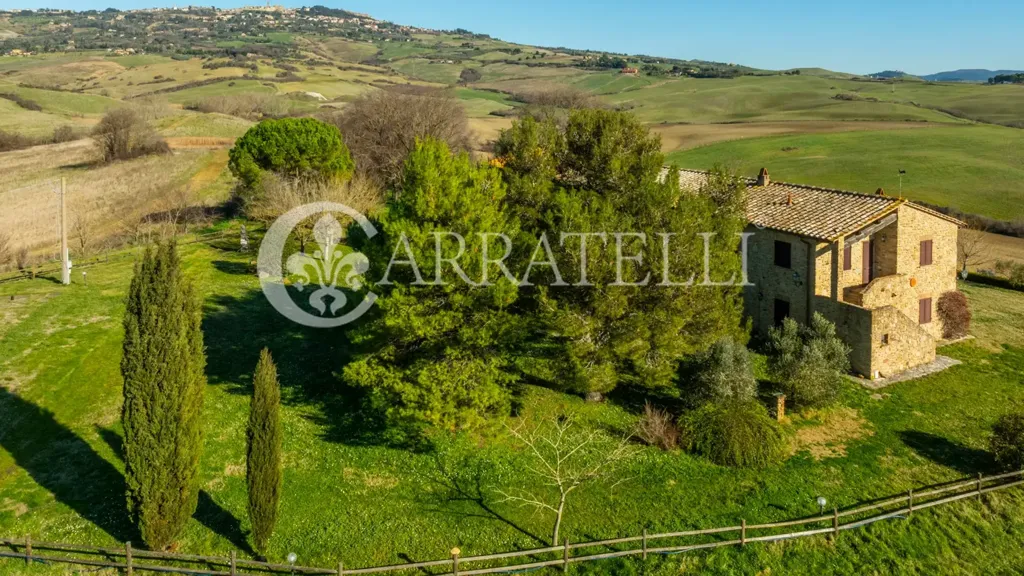 Õhuvaade - Rustic Farmhouse with Pool near Volterra