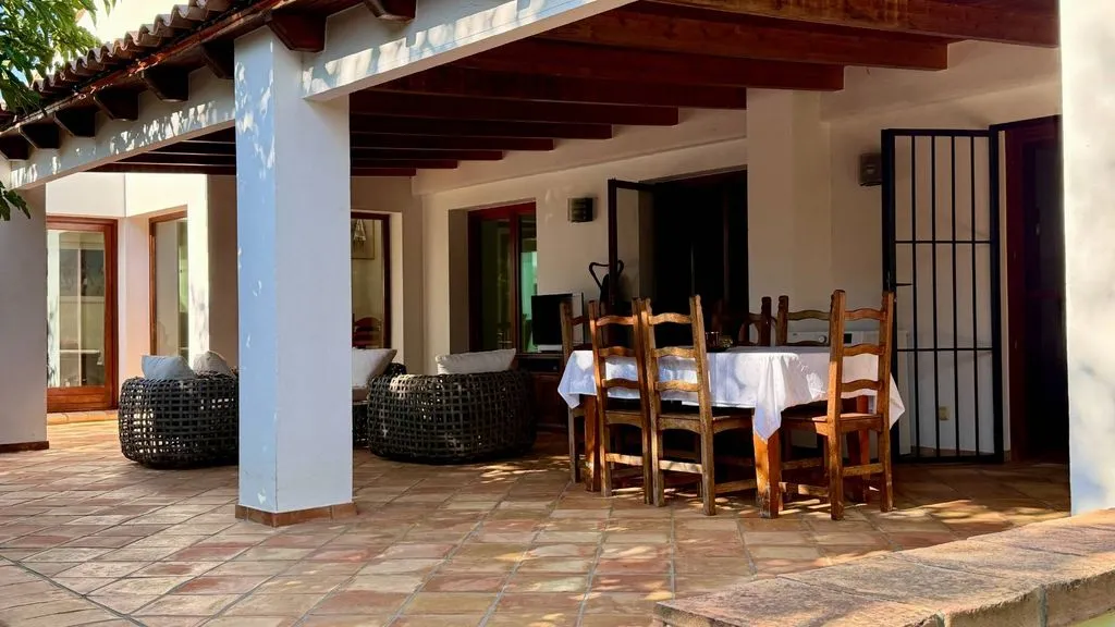 Terrasse - Luxury Villa with Two Residences in Ondara