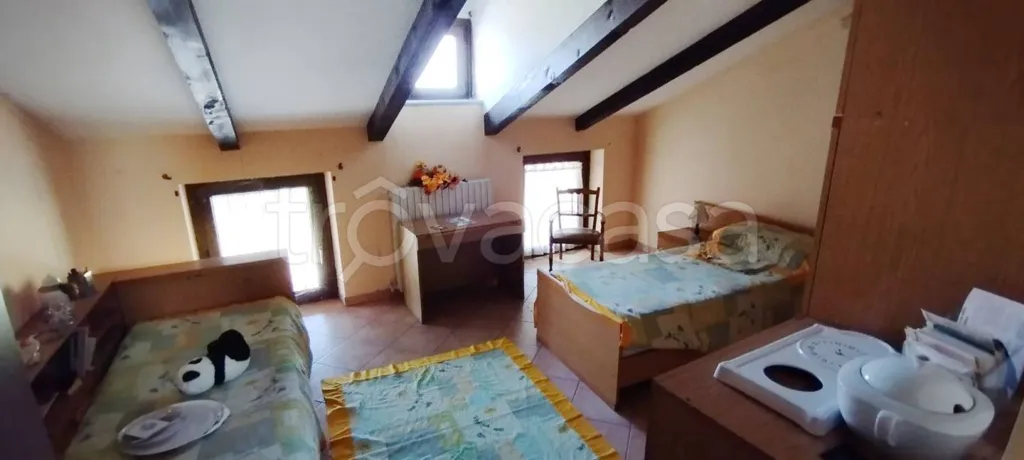 Chambres - Three-Level House with Terrace in Fossano