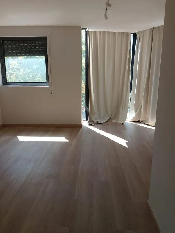 Pièces - Modern Apartment with Terrace in La Nova Esquerra