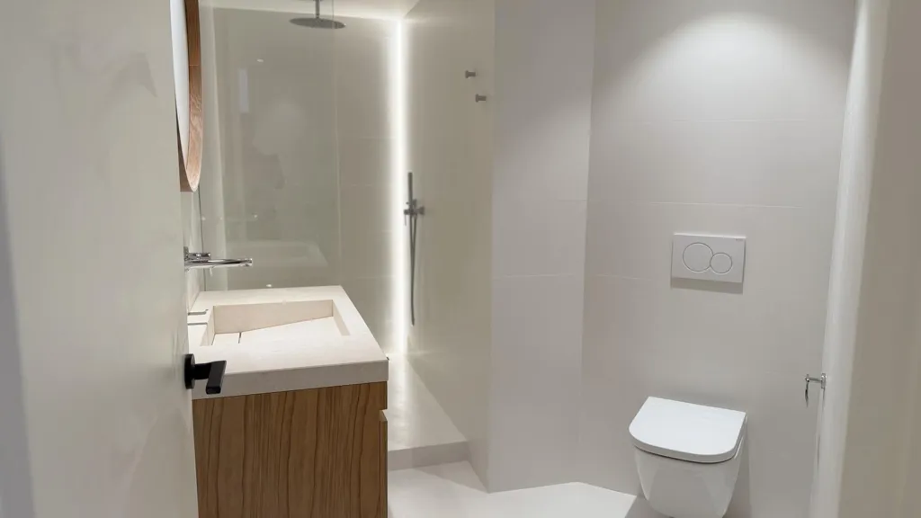 Salles de bain - Fully Renovated Duplex with Privacy in Alicante