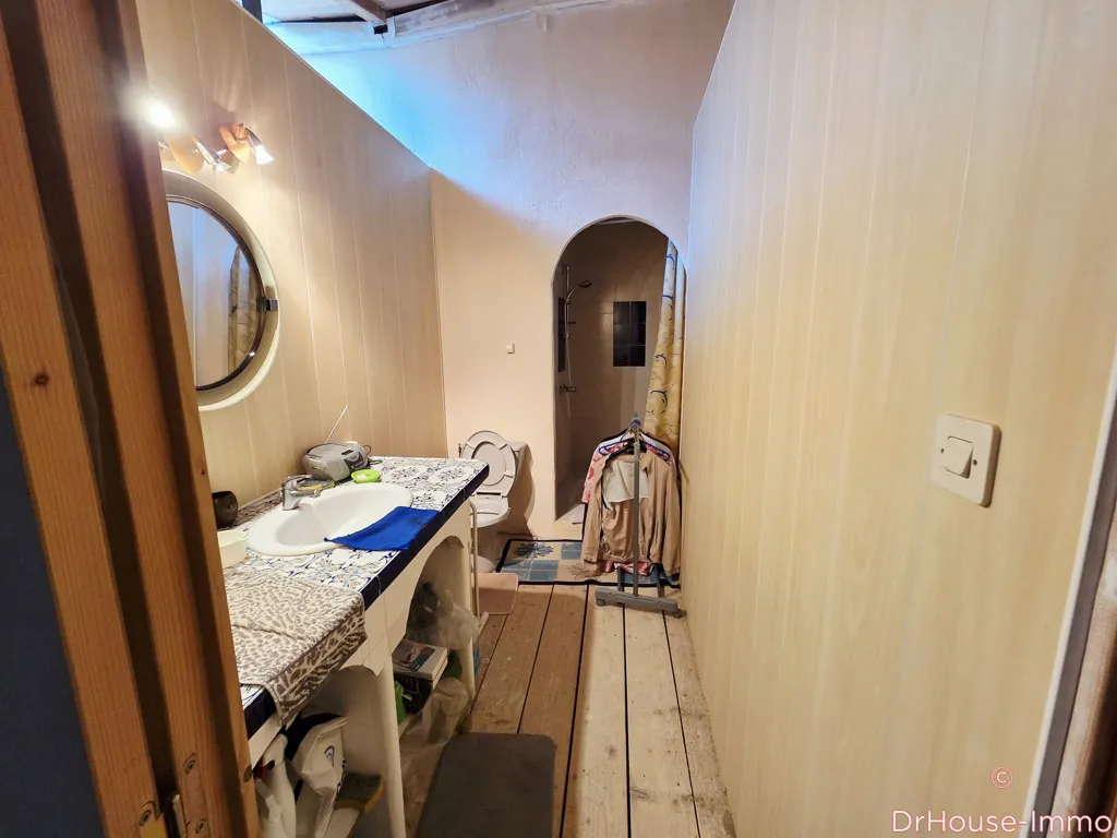 Vannitoad - Spacious House with 5 Bedrooms in Chalon-sur-Saône