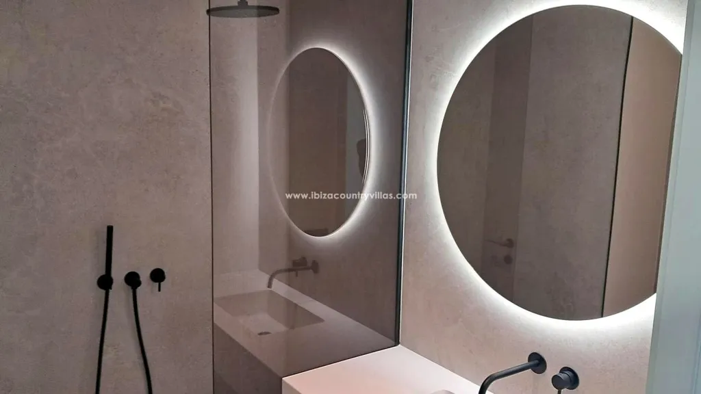 Vannitoad - Contemporary Villa with Infinity Pool in Ibiza