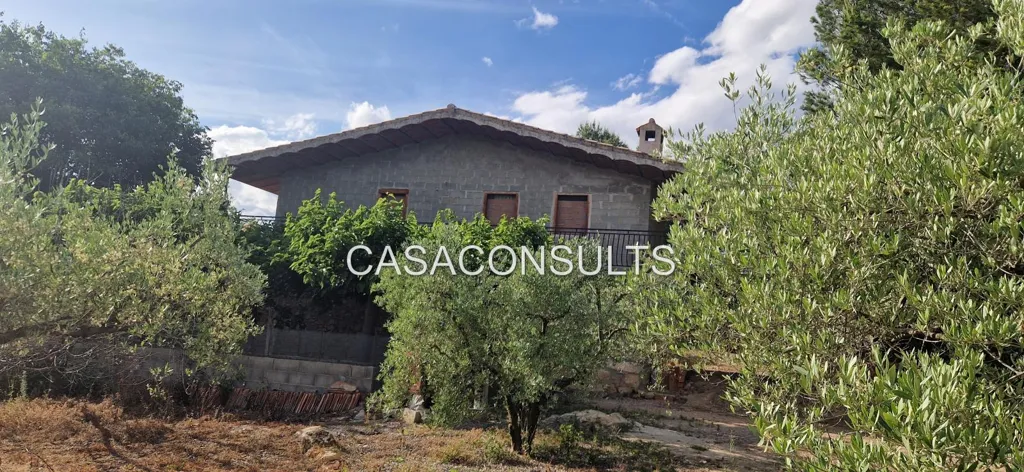 Välivaade - Semi-Renovated Chalet with Balcony in Vilafamés