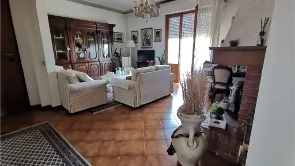 Séjour - Triplex Villa with Garden in Montespertoli