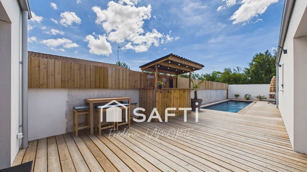 Piscine - Maison Contemporaine avec Piscine à Proximité