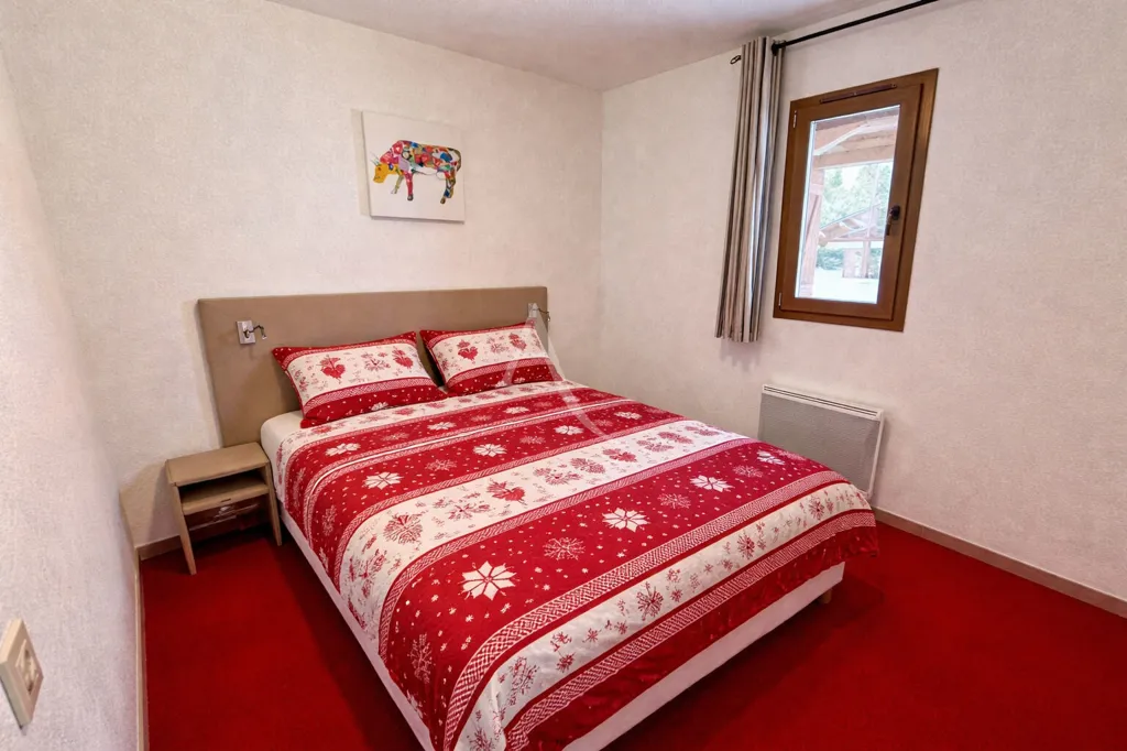 Chambres - Appartement 3 Pièces avec Vue Lac et Montagnes aux Angles